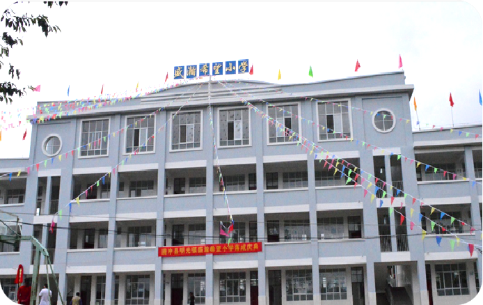 澆一株花朵，種一份希望丨兒童公益事業(yè)，盛瀚在路上