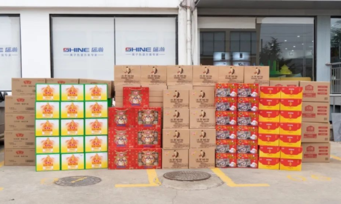 小年至 年味濃！關(guān)懷備至，濃濃溫情暖人心